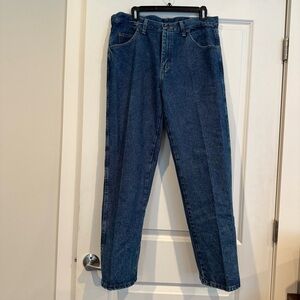 NEW Wrangler Regular Fit Jeans Mens Size 36 X 30 5 Star Blue  U-shape